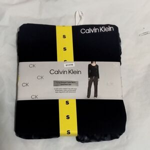 Calvin Klein Women's Long Sleeve 2 PIECE Pajama Set, Navy Hearts Print Size Smal